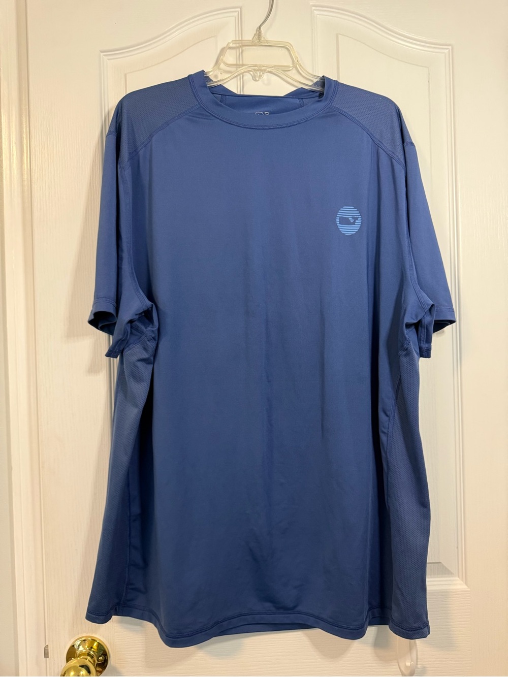 Vineyard Vines Short-Sleeve Performance Tee in Blue